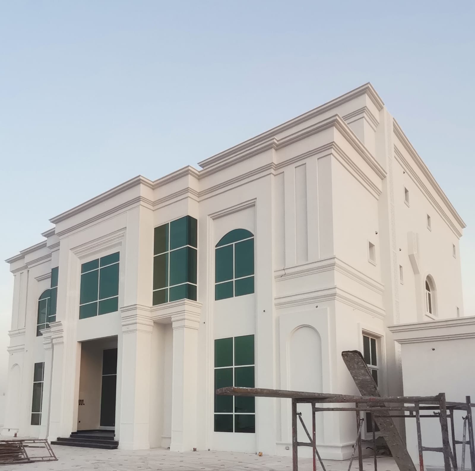 فيلا عيسى المديد 